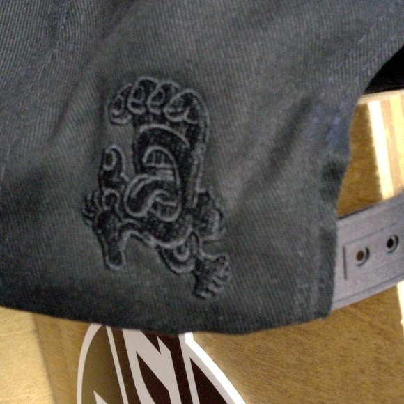 Santa Cruz Snapbacks - Picture 3 of 3